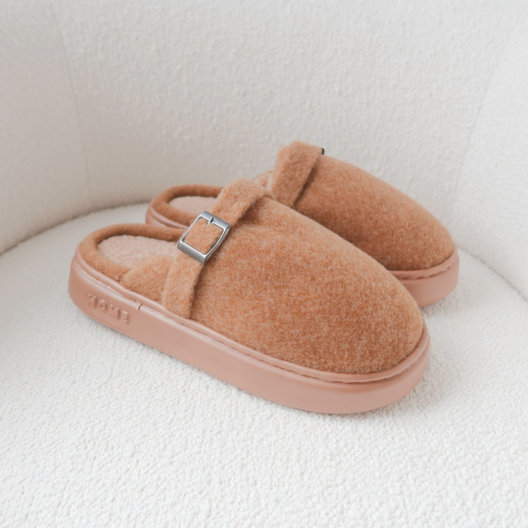 Women's Fuzzy Platform Slippers - Cozy Slip-On Footwear for Indoor and Outdoor Comfort