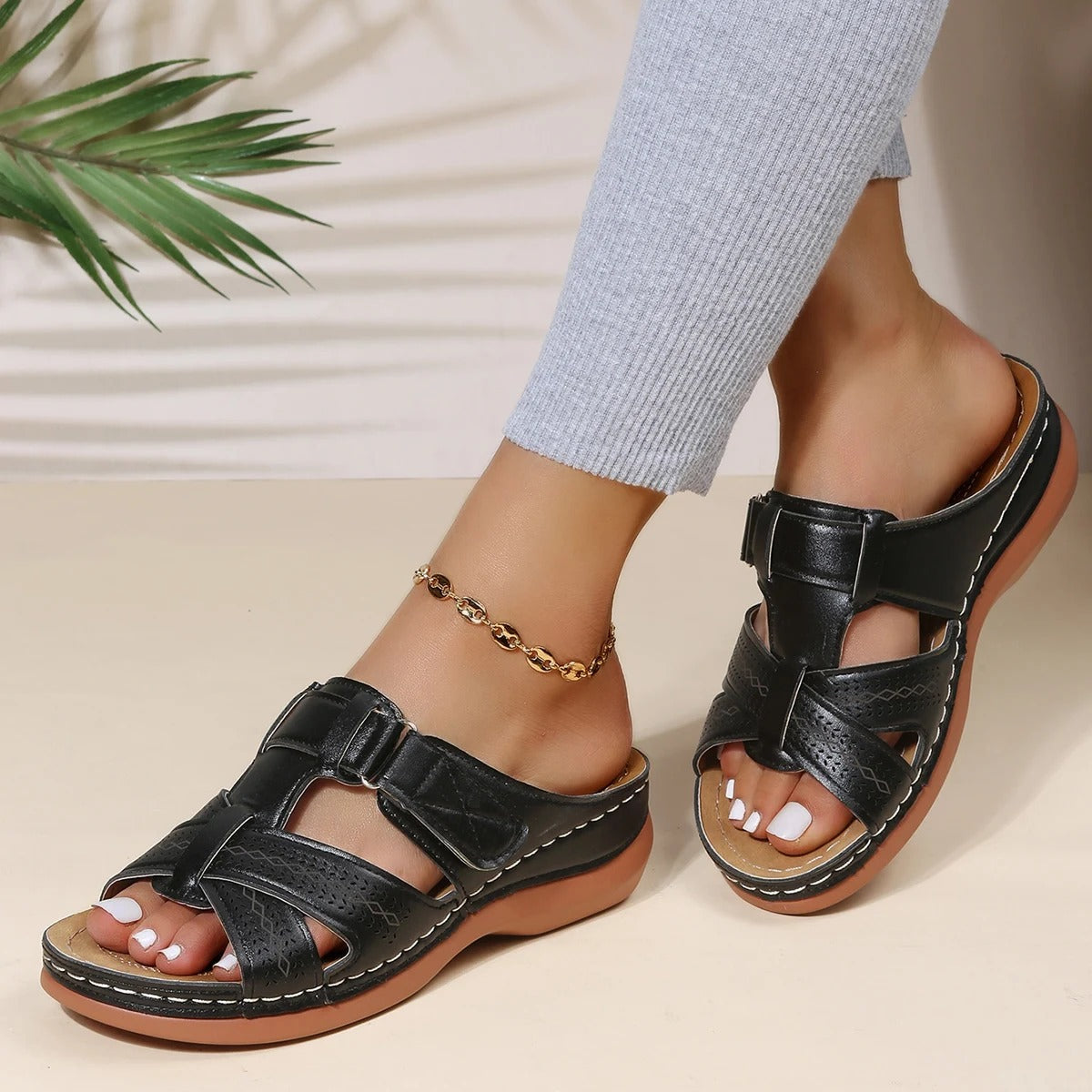 Women's Non-slip Orthopedic Leather Sandals - Luxurious Comfort and Support