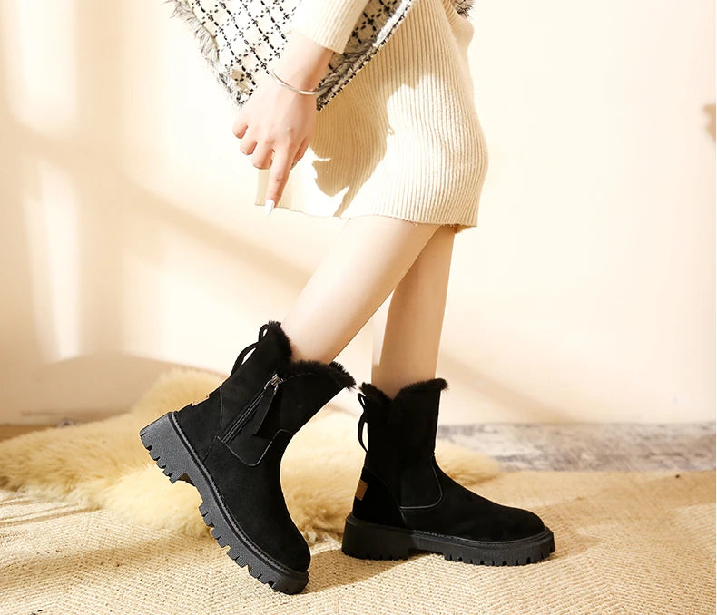 Women's Padded Snow Boots - Cozy and Stylish Winter Footwear for Cold Weather