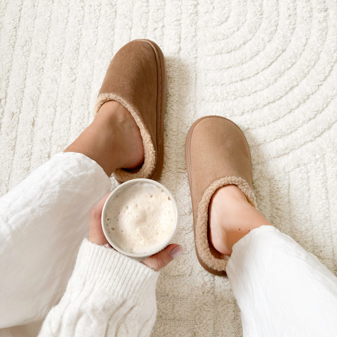 Women's Plush House Slippers - Cozy Suede-Like Footwear for All-Day Comfort