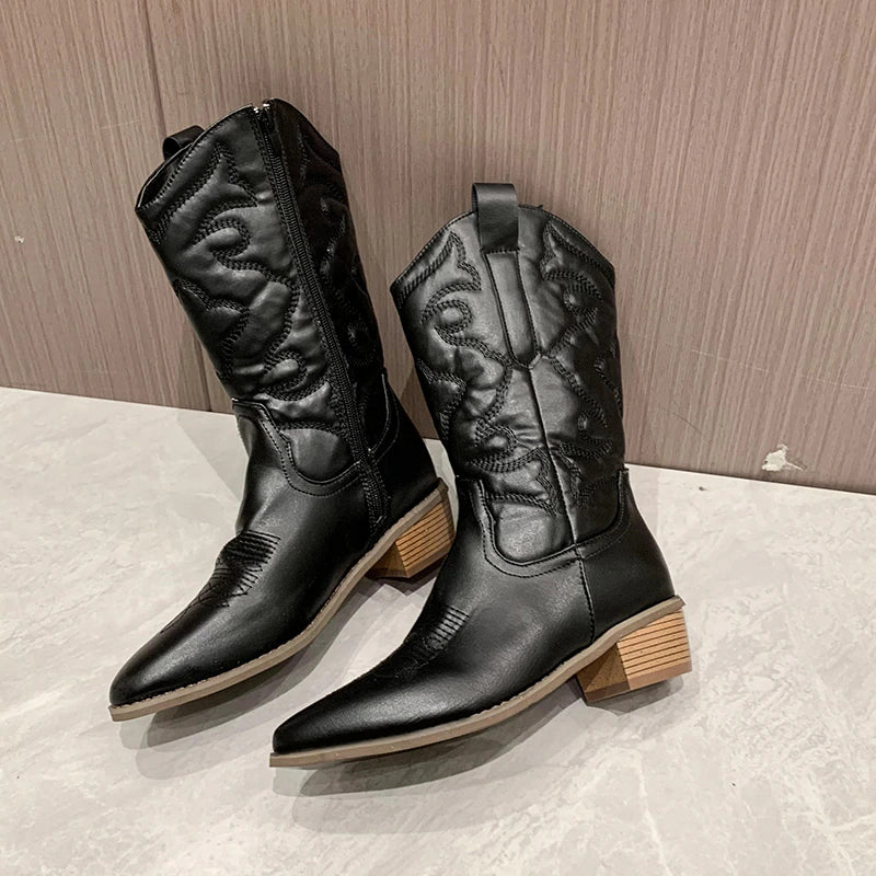 Women's Retro Western Cowboy Boots - Stylish Leather Footwear for Everyday Adventures