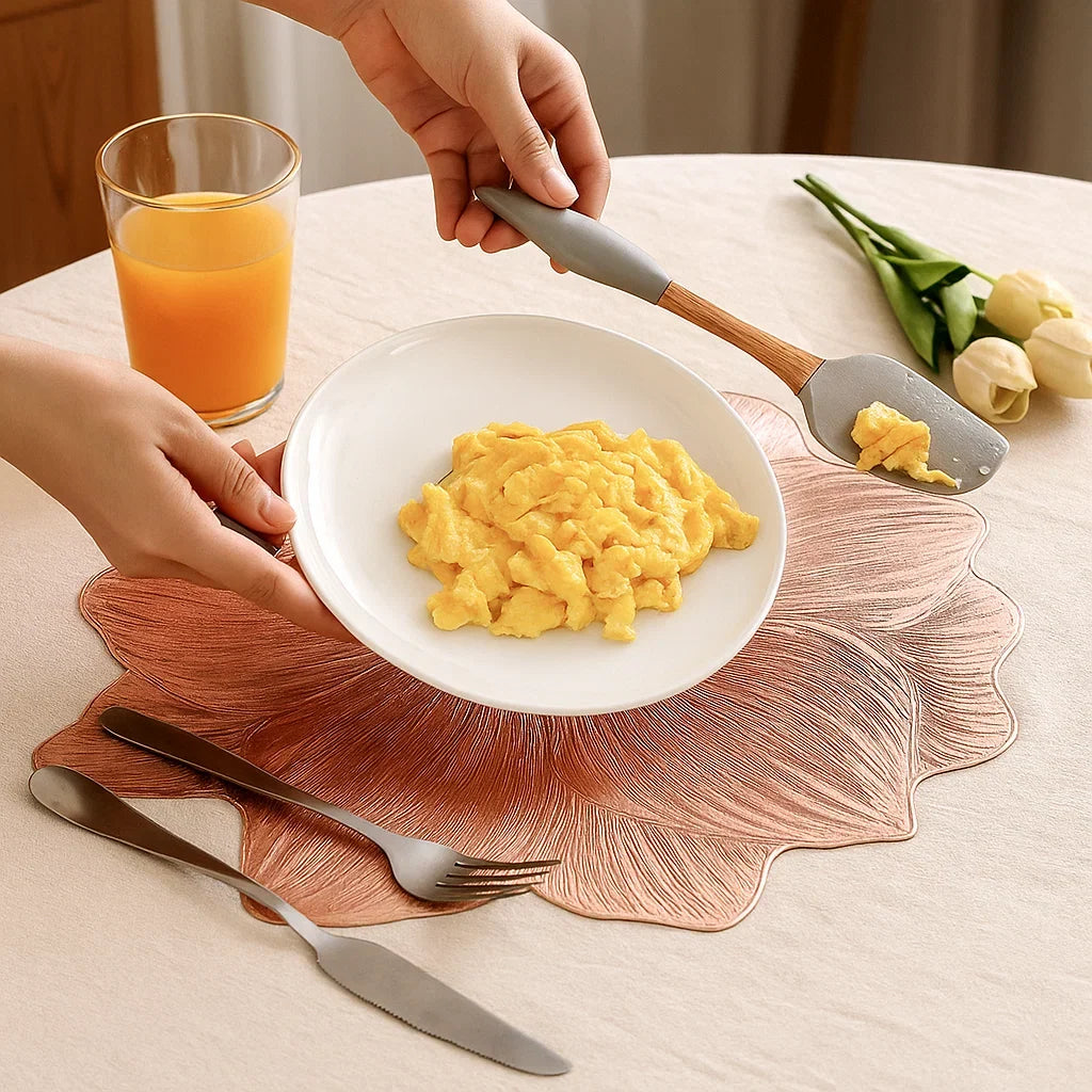 Flower-Shaped Placemat, Waterproof