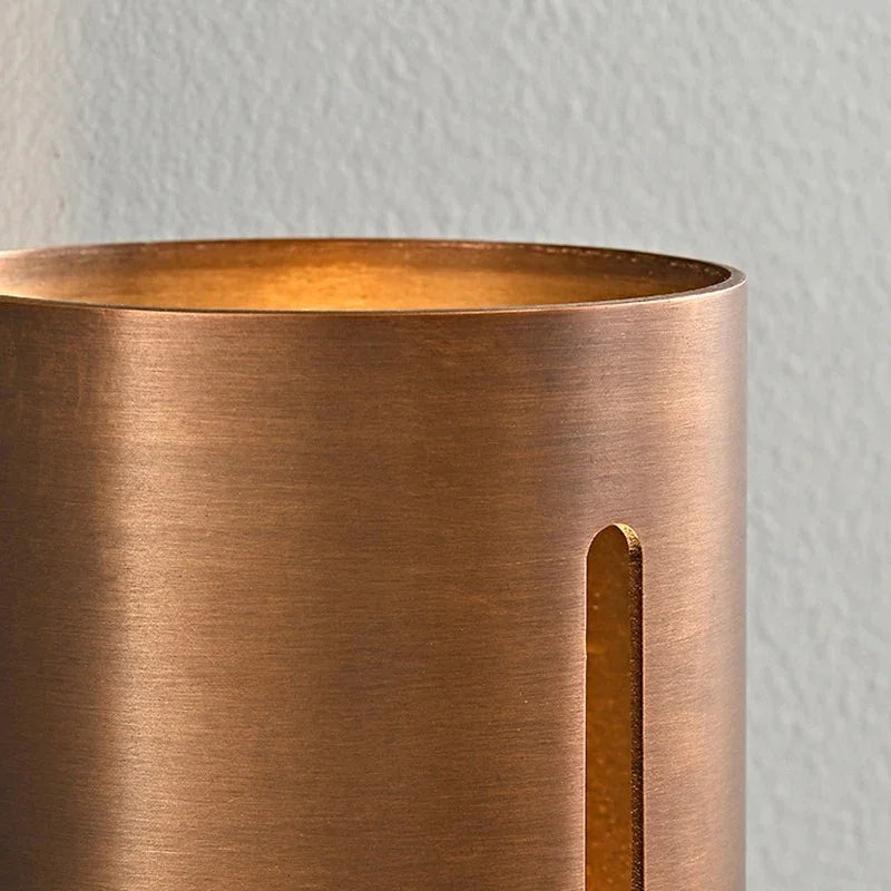 Lury Wall Light
