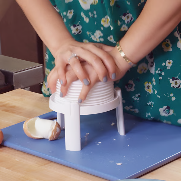Creative Quick and Safe Boiled Egg Peeler Tool