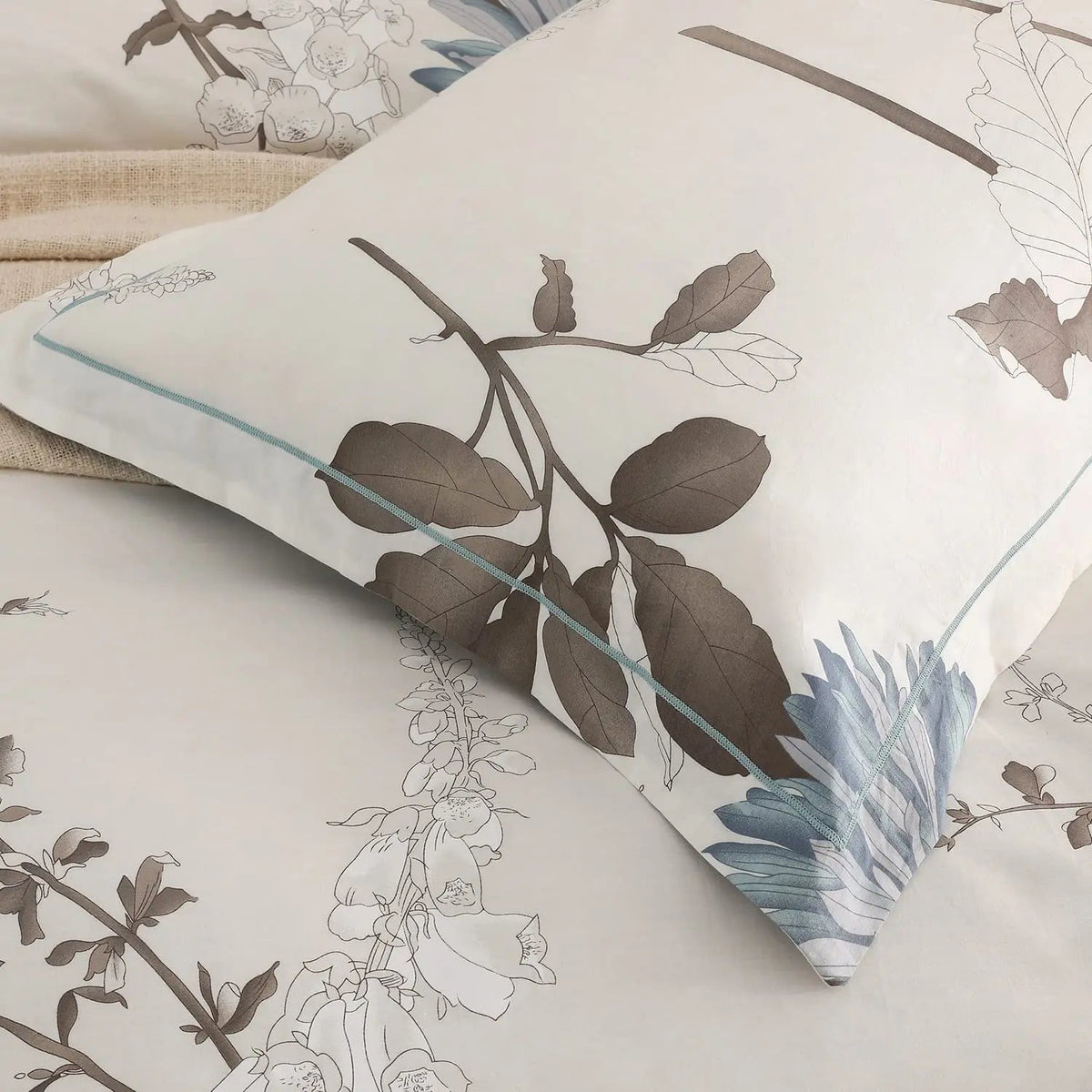 Reversible Cotton Bedding Set, Botanical Print