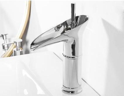 Robinet de lavabo cascade en laiton massif