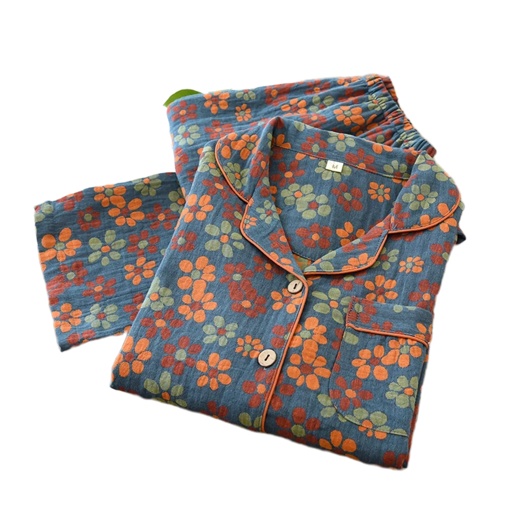 Women's Cotton Pyjama Set with Daisy Pattern