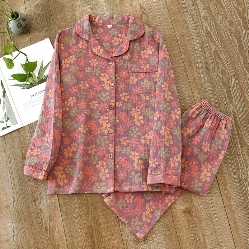 Women's Cotton Pyjama Set with Daisy Pattern