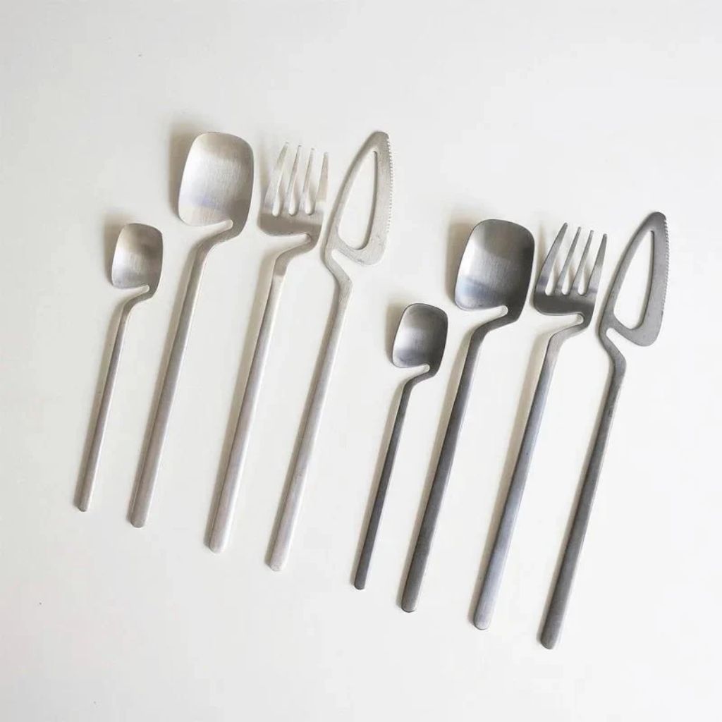 Ménagère en inox 304 à manche évidé, 16 à 48 pièces