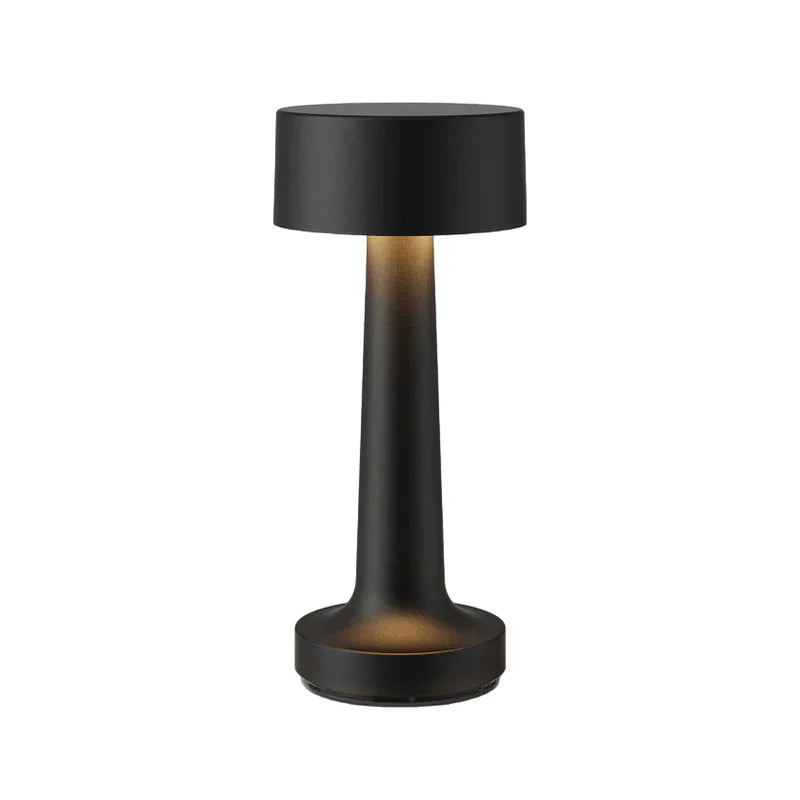 Élégance du noir mat pour la lampe de table sans fil Epure à tête plate.