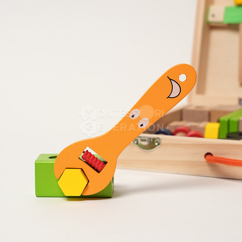 Caisse à outils en bois pour enfant, 8 outils